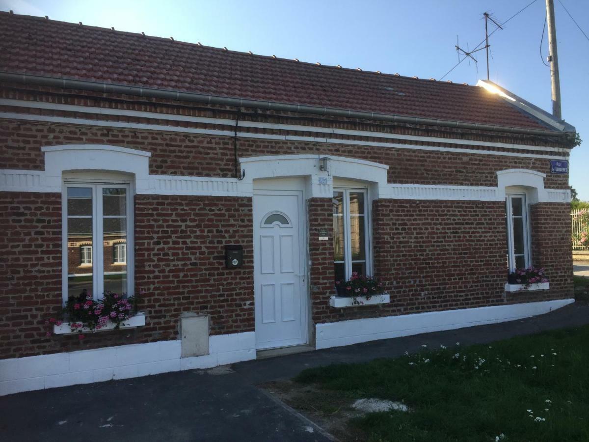 Le Cottage Harbonnieres Buitenkant foto